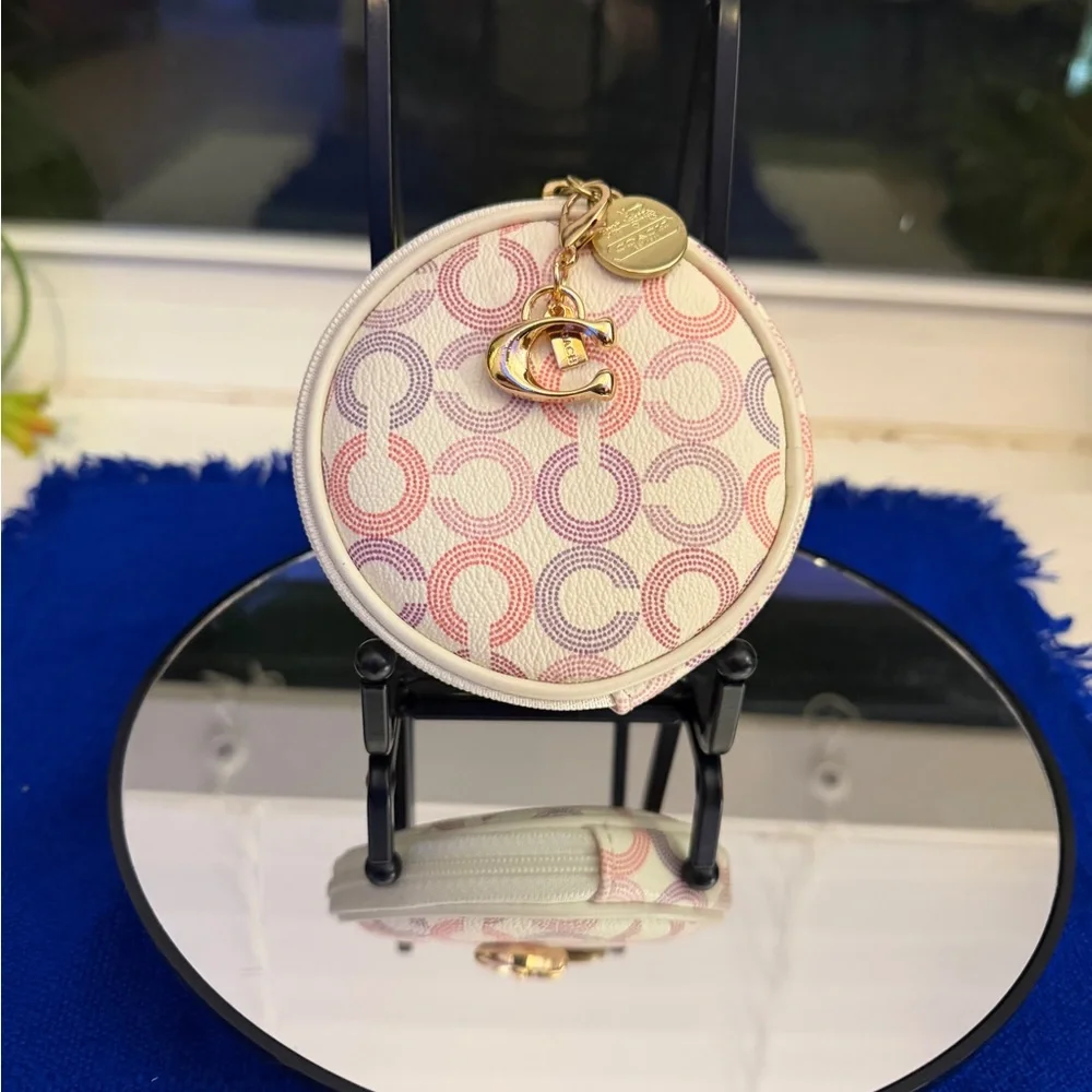 AUTHENTIC Coach Circular Coin Pouch. A mini charm added. - Picture 6 of 13